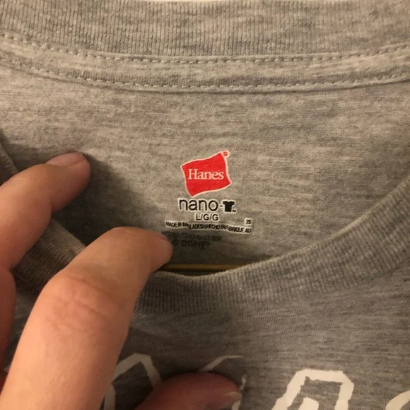 Donald Duck Smash Graphic Tee - Picture 3 of 3